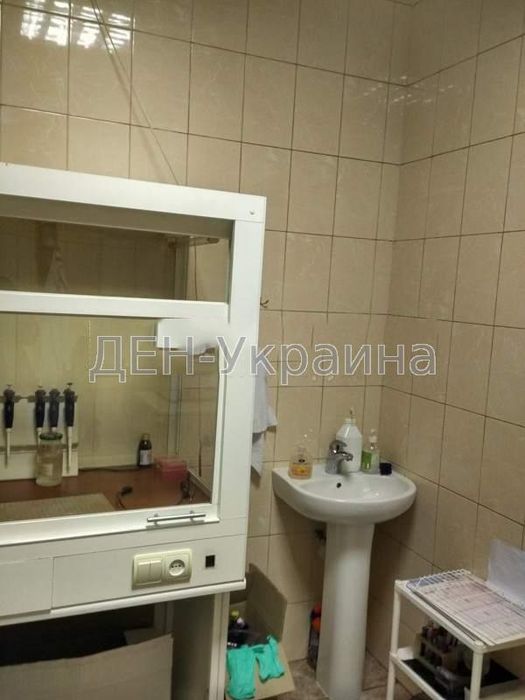 Продаж діючої клініки на Печерську, 215000 у.о.