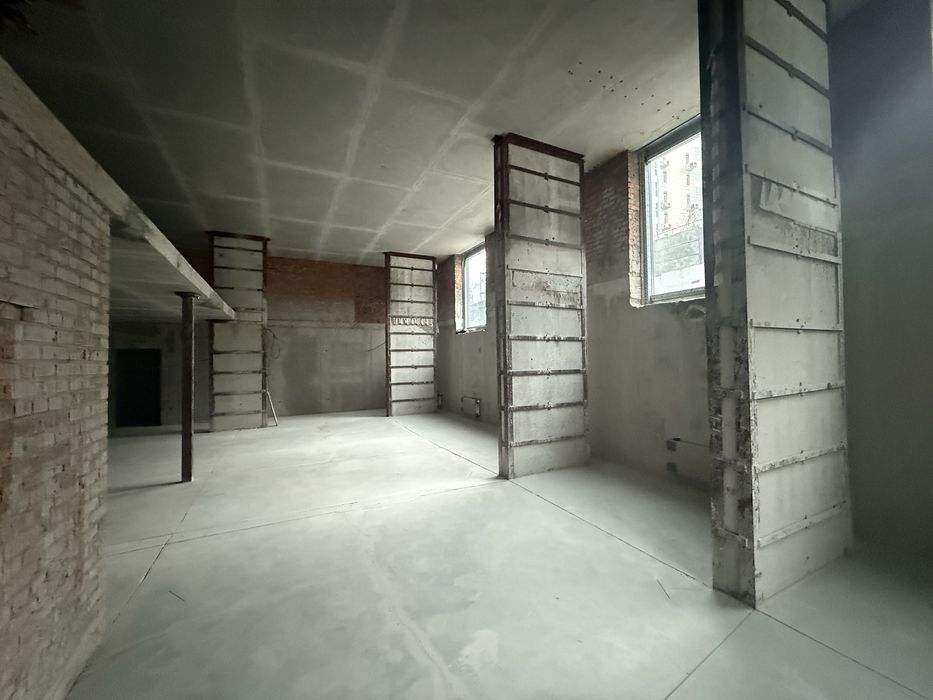 Нежитлове приміщення ЖК Львівська площа