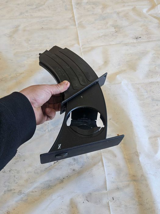 Lewy cupholder bmw e60 e61 europa!