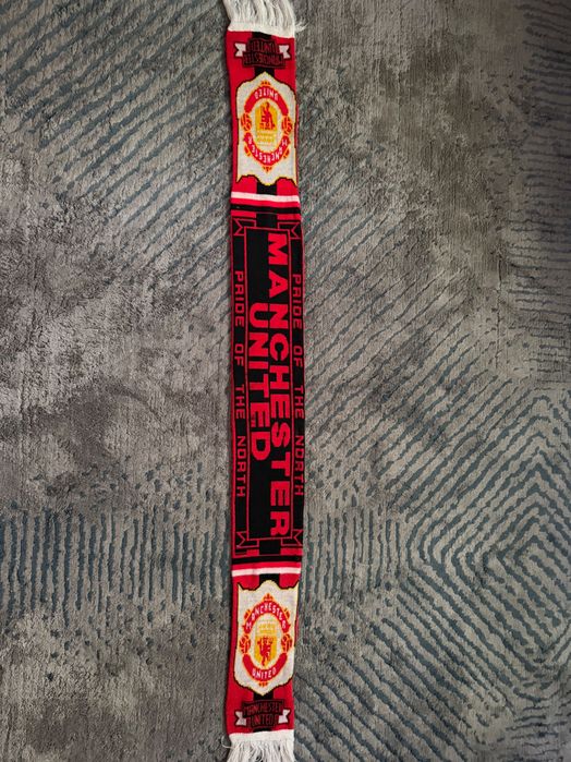 Szalik kolekcjonerski Manchester United lata 90