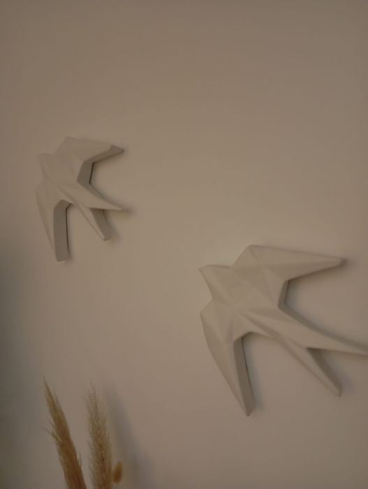 Andorinhas decorativas de parede