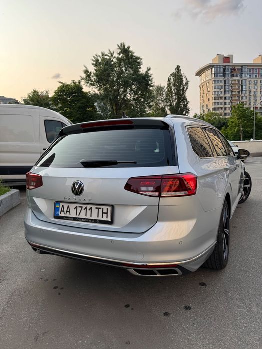 Volkswagen Passat 2022 VIN WVWZZZ3CZPE031193 фото оголошення 11 з 24