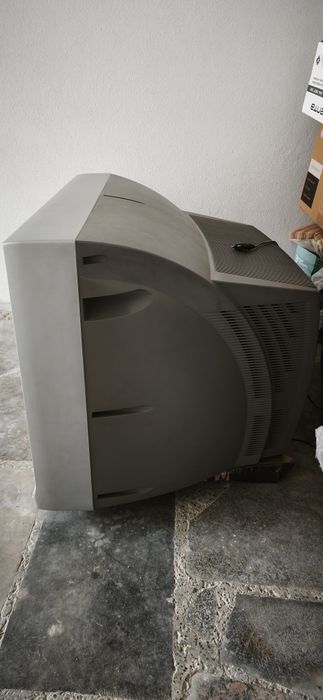 TV CRT Samsung widescreen de 32"