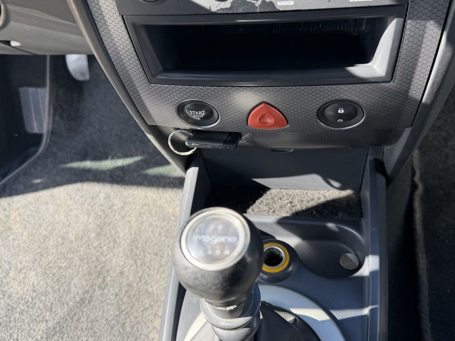 Renault Megane 1.9tdi 6cт