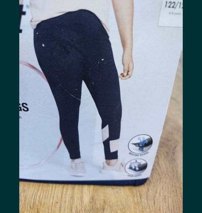 Legginsy funkcyjne dziewczęce r 122/128 z różowym akcentem