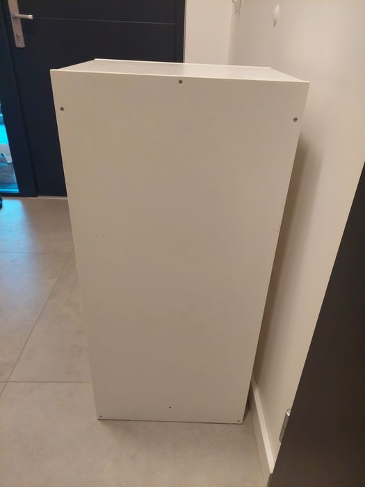 Regał Trofast Ikea z pojemnikami