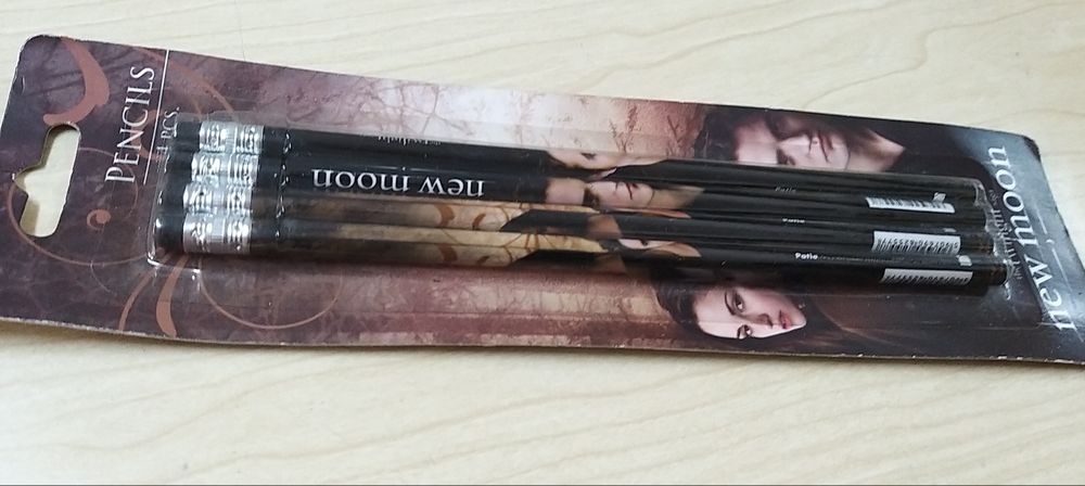 Lápis twilight new moon.