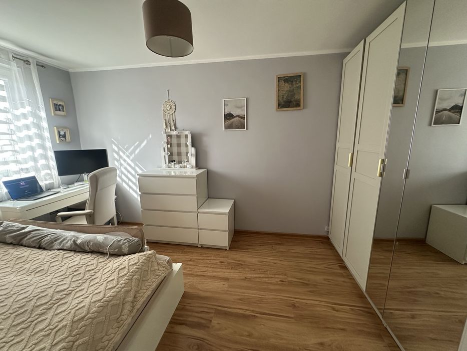 Mieszkanie 74 m²  z balkonem na os. Akademickim garaż 4 pokoje jasne top lokalizacja - View 4