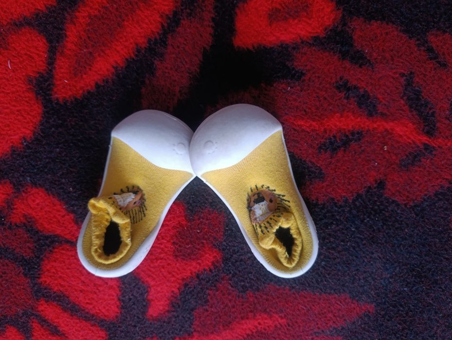 Тапки дитячі,резинова підошва