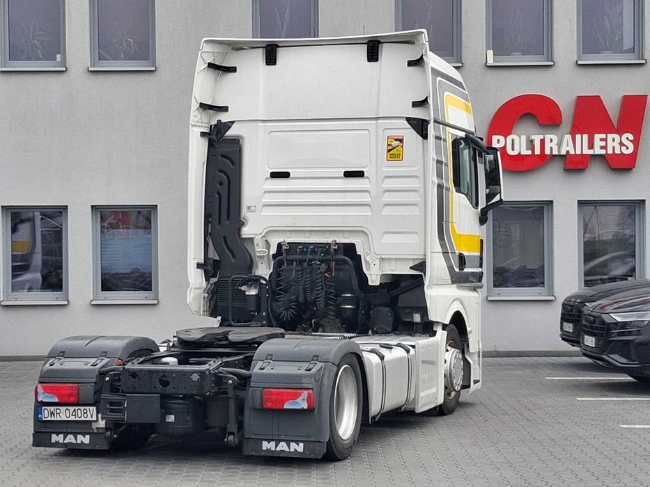 Wynajem MAN TGX 18.470 Low-Deck