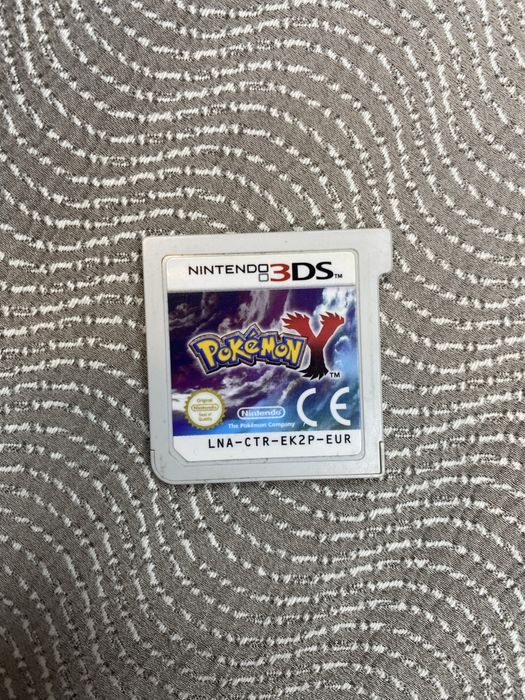 Pokemon Y Original