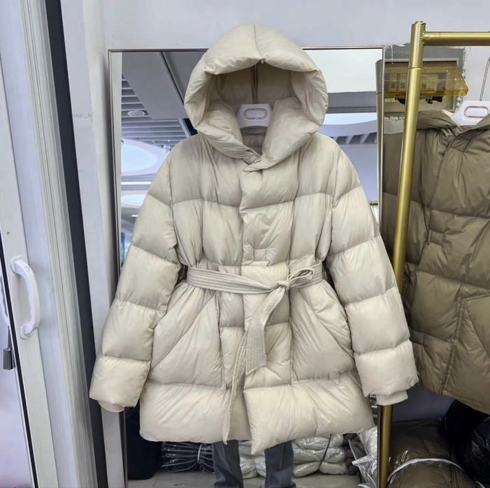 Зимові пуховики пуфери пальто куртки з капюшоном натуральний пух mango