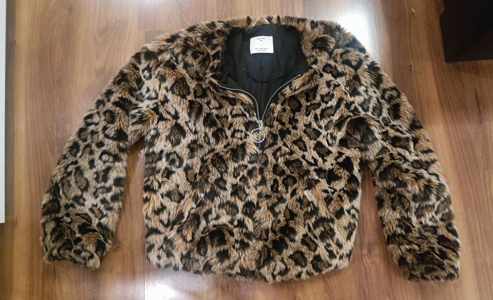 Blusão senhora Bershka