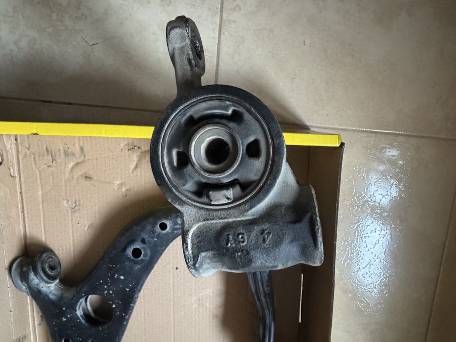 Ричаги  оригінал передні мазда 6 2016