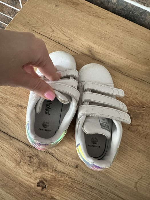 Кросівки Adidas в садочок 24 розмір