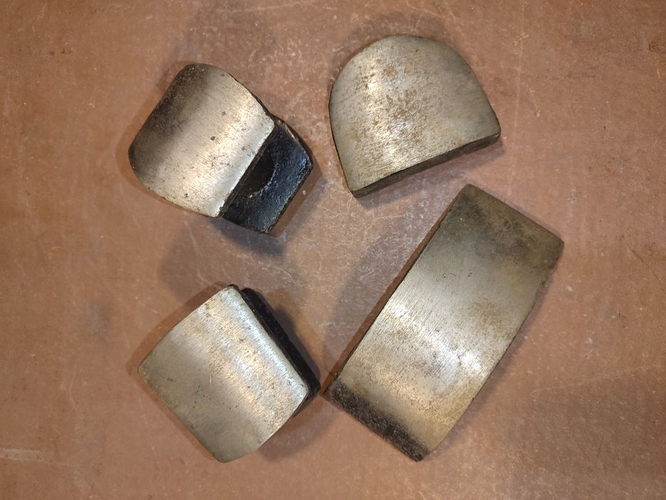 Інструмент для рихтування