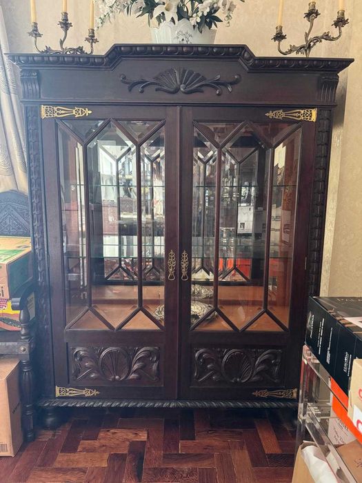 Conjunto de sala completo, estilo holandêsico em mogno