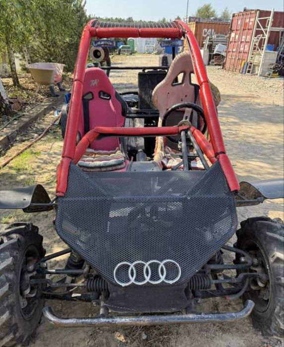 Buggie uzywany w dobrym stanie