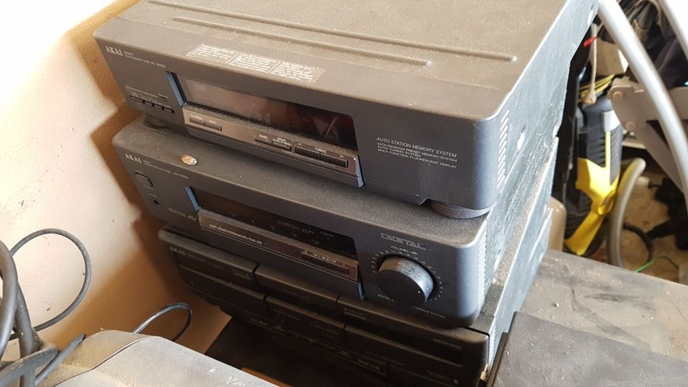 Conjunto Amplificador e Aparelhagem de Som AKAI Home Stereo Syste