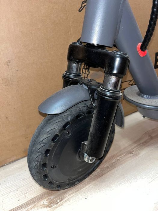 Електросамокат E-scooter