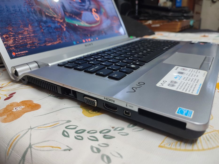 Sony Vaio Pro 16 polegadas494474137427005443