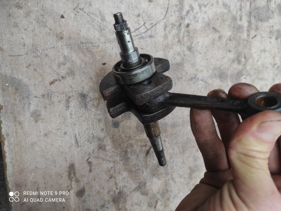 Oryginalny wał Romet 023 motorynka ogar kadet 15.89