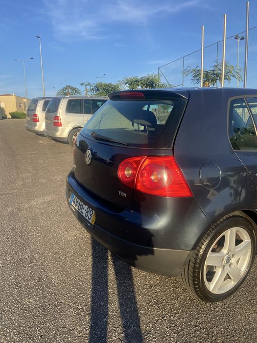 Volkswagen Golf V 2.0 TDI 140 cv | 2006 | Excelente estado