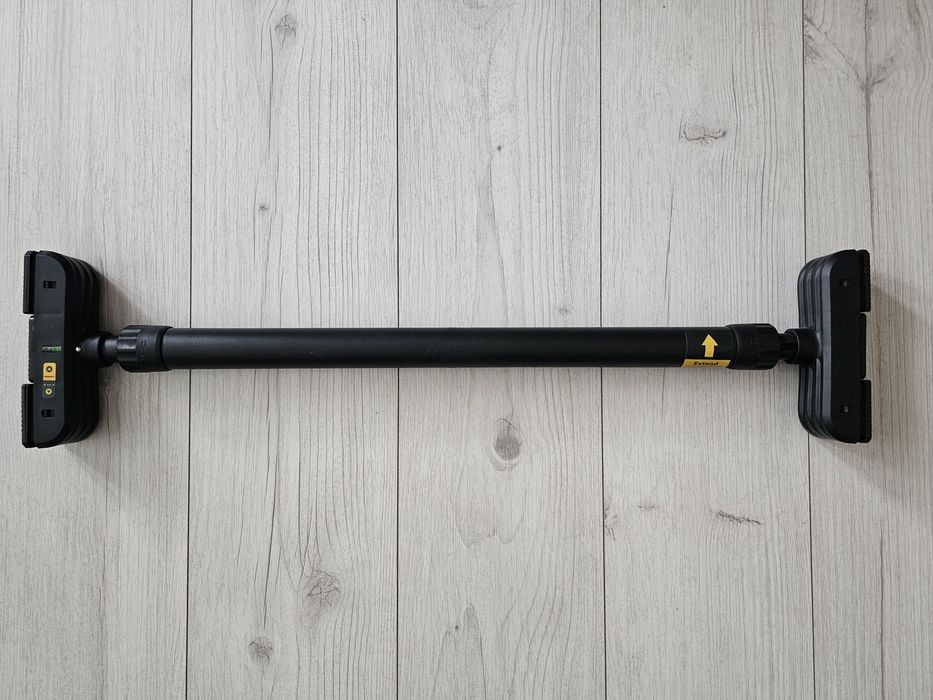 Drążek do podciągania rozporowy