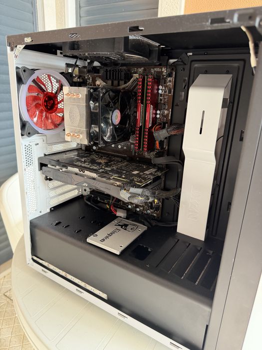 Pc gamer LED pronto a usar