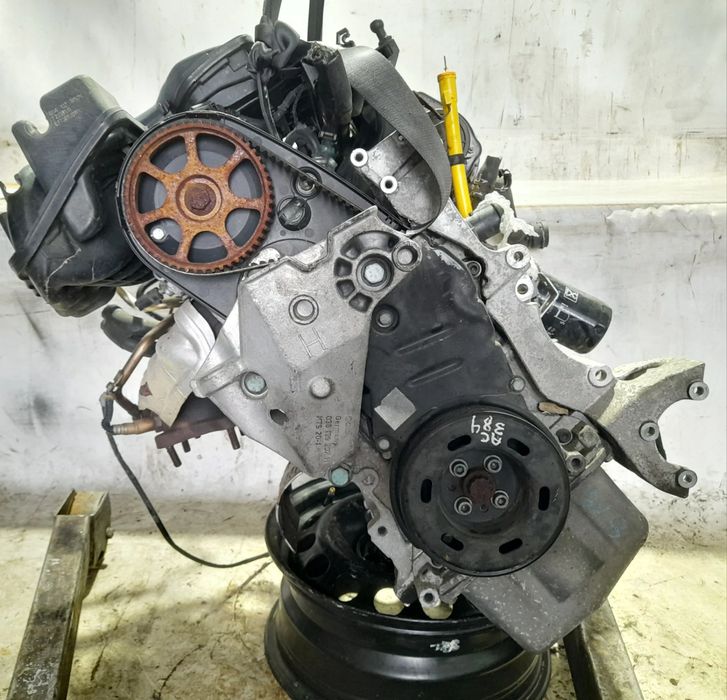 Motor completo VOLKSWAGEN New Beetle Cabriolet (1Y7)
