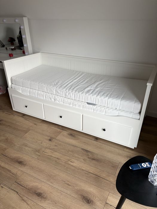 Łóżko/Leżanka z 3 szufladami Hemnes Ikea
