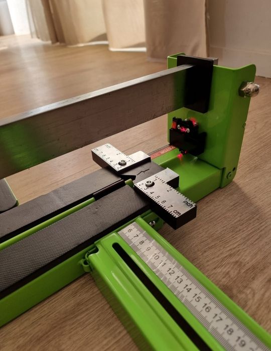 Maquina de cortar azuleijo ceramica   1.2 metros com laser