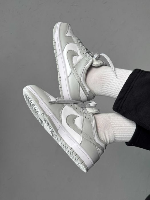 Женские кроссовки Nike Dunk Low Light Grey/White. Размеры 36-41