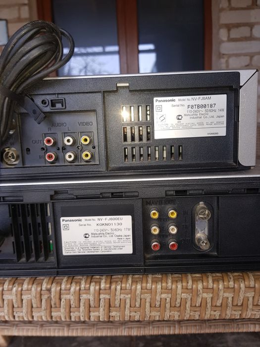 Видеомагнитофон Panasonic