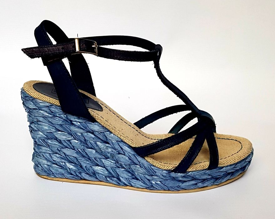 BENETTON odcienie granatu, sandały koturny r. 38, jNOWE