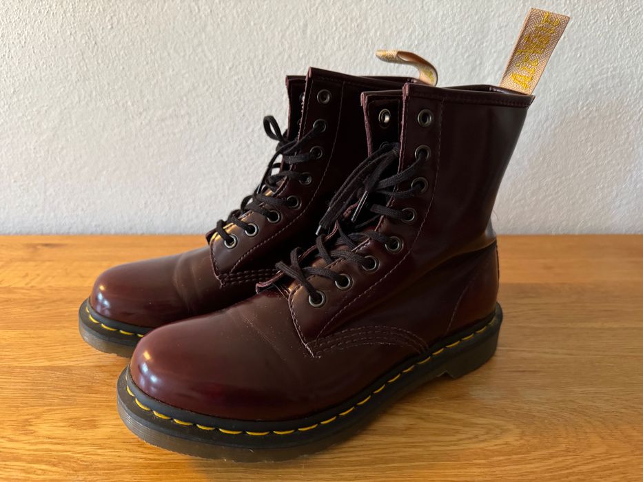 Dr Martin cherry red vegan Boots