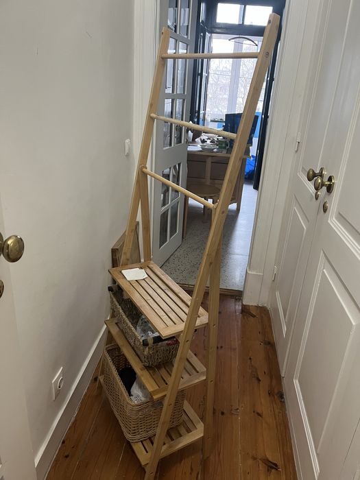 Toalheiro/estante bambu