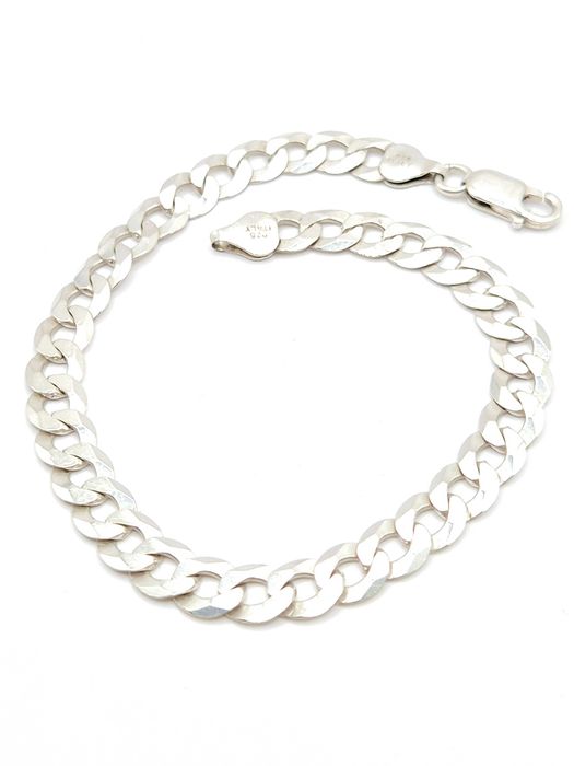 Bransoletka wykonana ze srebra próby 925