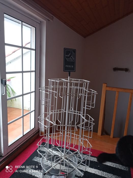 Rotating Display Stand64739927706881122