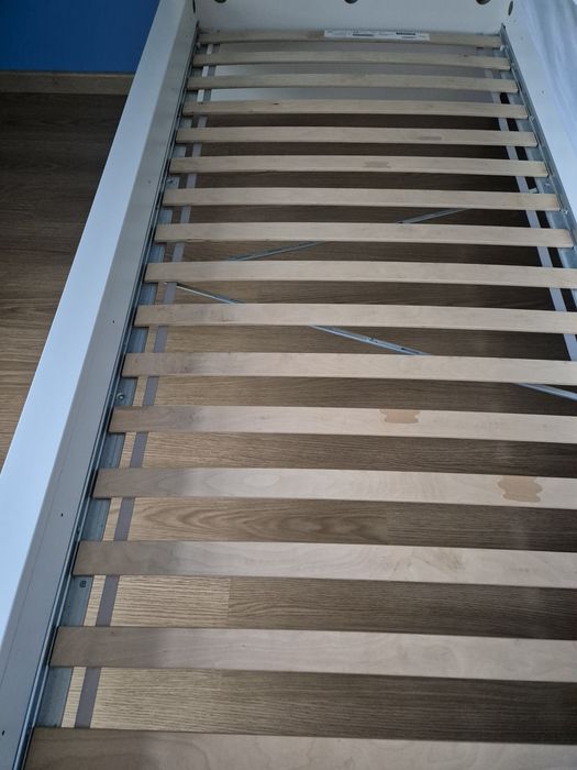 Cama de criança 90X200 com estrado e opção de colchão