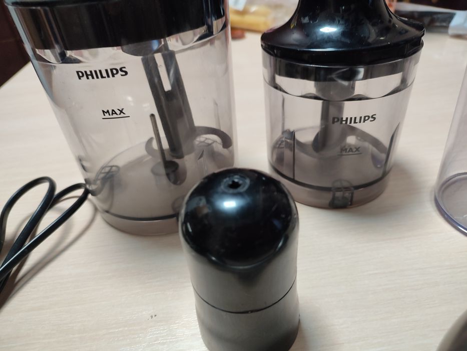 погружной блендер Philips серии ProMix мощностью 800 Вт.