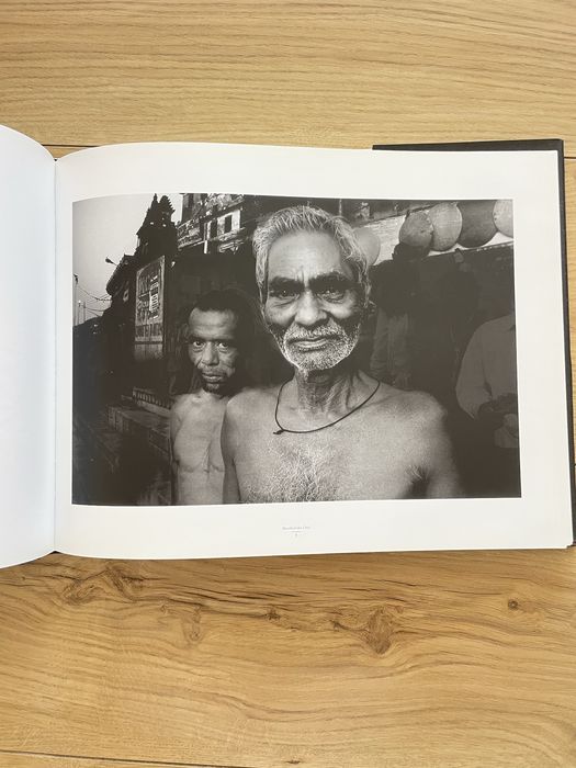 Livro de fotografia Júlio de Matos