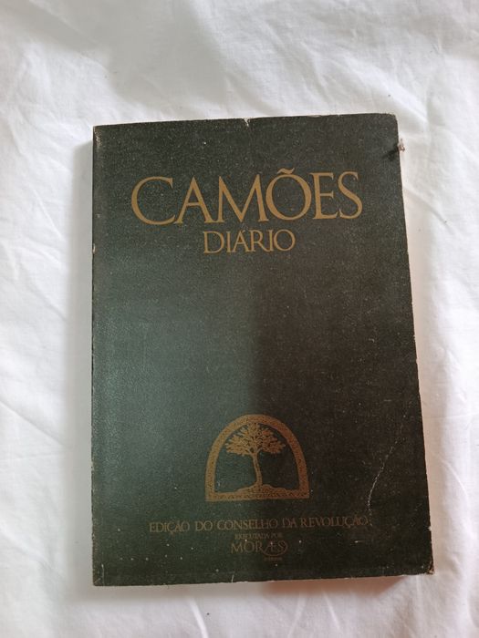 Livros antigos diversos