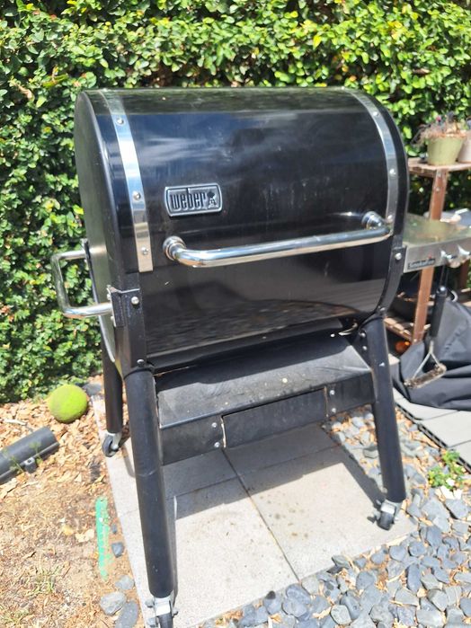Weber SmokeFire EX4 (2020) — Grelhador Pellets c/ App