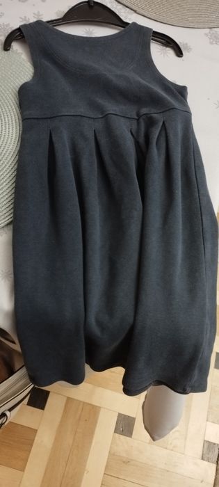 Sukienka galowa firmy Marks and Spencer na 6-7 lat 122 cm.