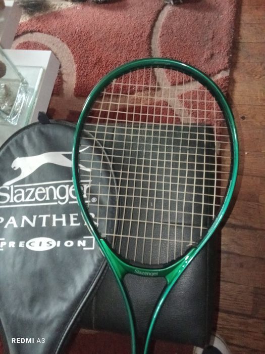 Raquete tênis em excelente estado