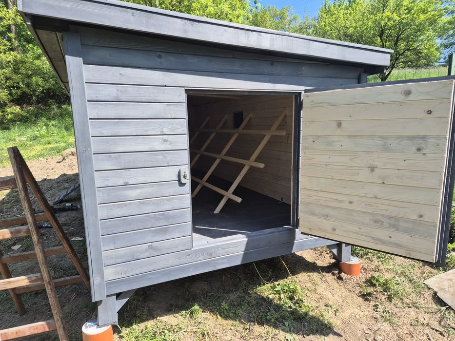 Kurnik dla kur ocieplany