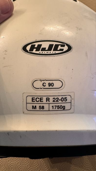 Capacete modular com comunicador