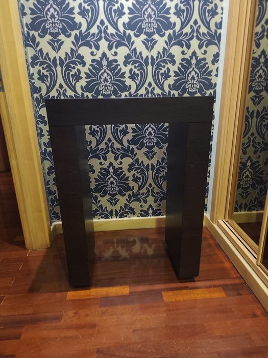 Móvel Preto em Madeira para Hall de entrada