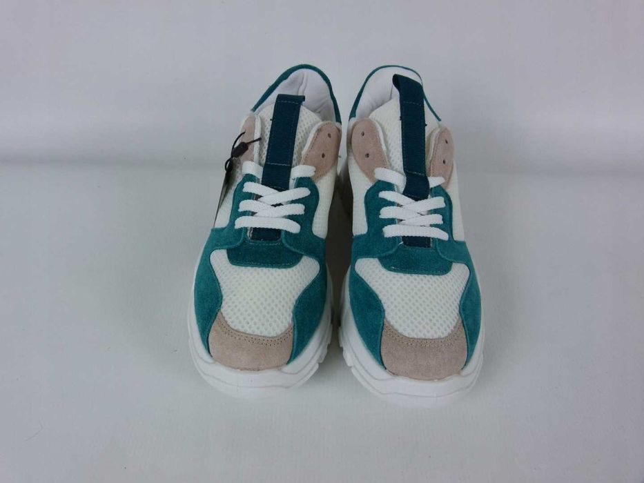 Bianco sportowe sneakersy skóra tkanina z metką 40 25,5 cm